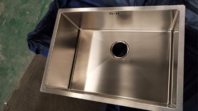 廚房水槽臺(tái)下盆