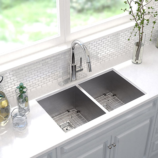 廚房水槽