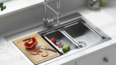 手工洗菜盆的玻璃膠總是發(fā)霉！怎么辦？