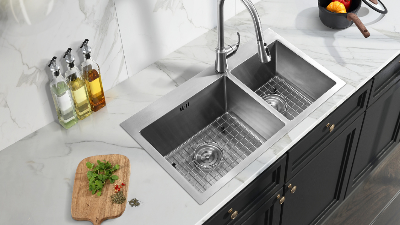 不銹鋼水槽廠告訴你洗菜盆選單盆還是雙盆